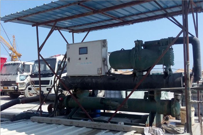 台架式混凝土冷水機